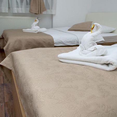 Guesthouse Dubai Zagreb Eksteriør billede