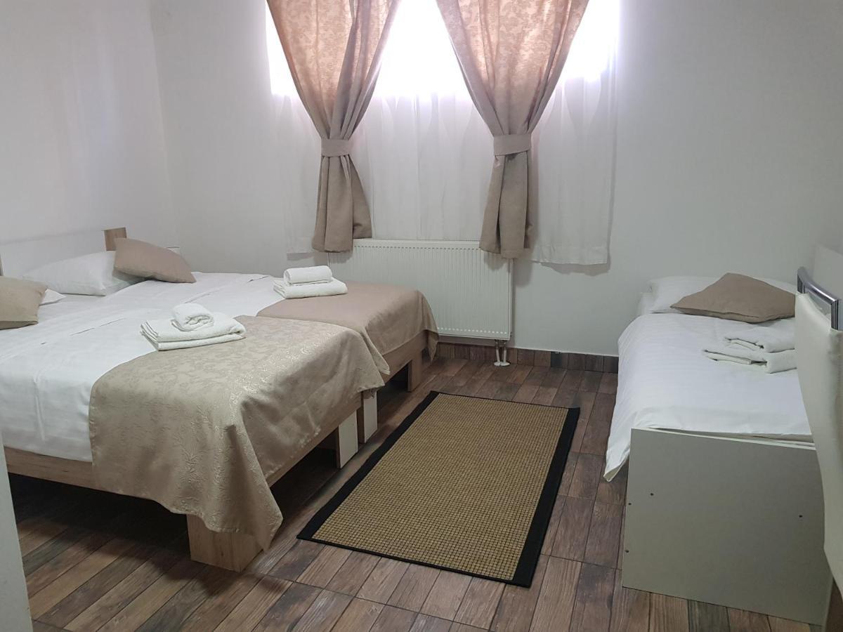 Guesthouse Dubai Zagreb Eksteriør billede