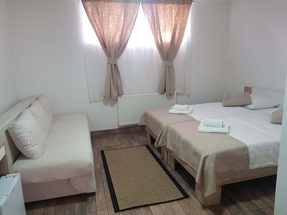 Guesthouse Dubai Zagreb Eksteriør billede